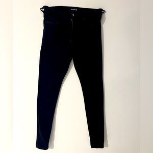Men Fashion Black Super Skinny Jeans by GINGTTO Size 28